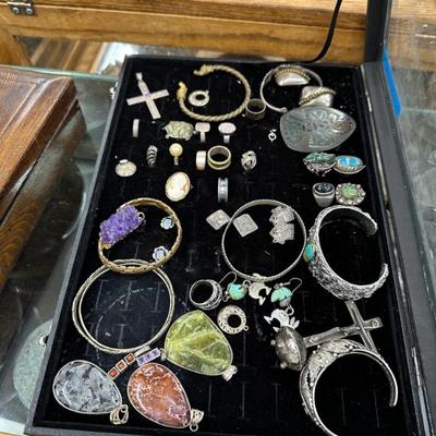 Sale Photo Thumbnail #157