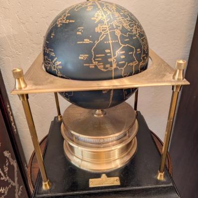 Rare 1979 Royal Geographical Society Globe Clock!