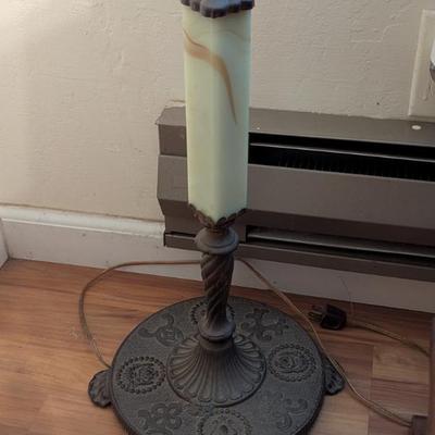 Beautiful bridge lamp with UV reactive jadeite!