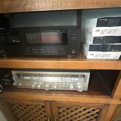 Sanyo stereo receiver, JVC disc player, 