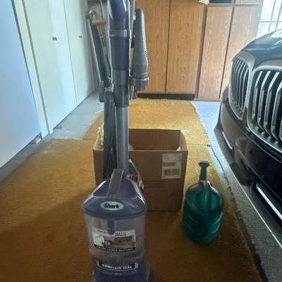 Shark vacuum