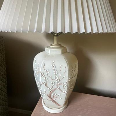 Table lamp