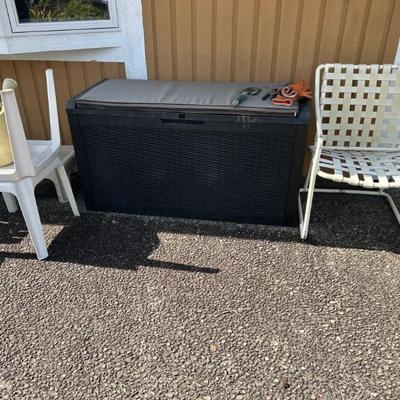Outdoor patio storage bin