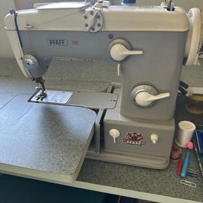 Pfaff sewing machine