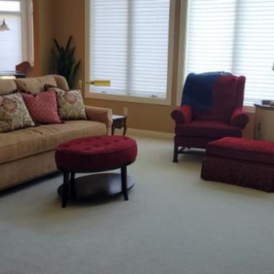 Sale Photo Thumbnail #22: Living Room
