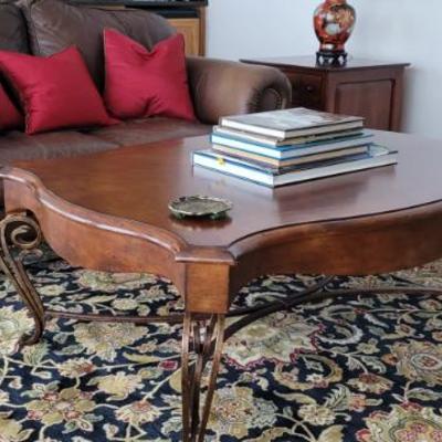 Sale Photo Thumbnail #65: Nice leather loveseat and Coffee Table