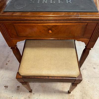 Singer Sewing From Italy