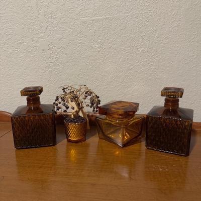 Amber Jars Plus