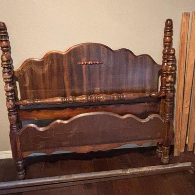 Antique Full Bed