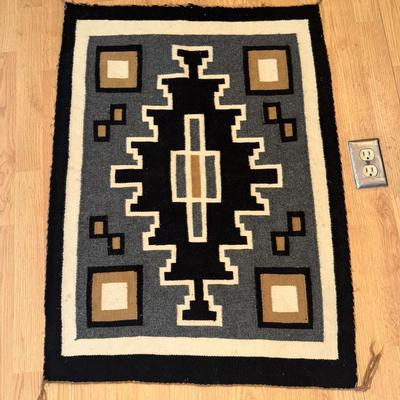 Navajo Runner