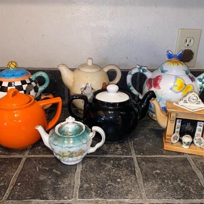 Serving Tea