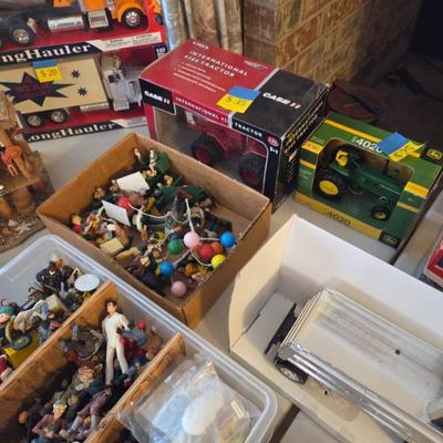 Sale Photo Thumbnail #147
