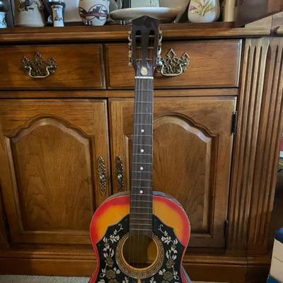 Sale Photo Thumbnail #22: Guitar