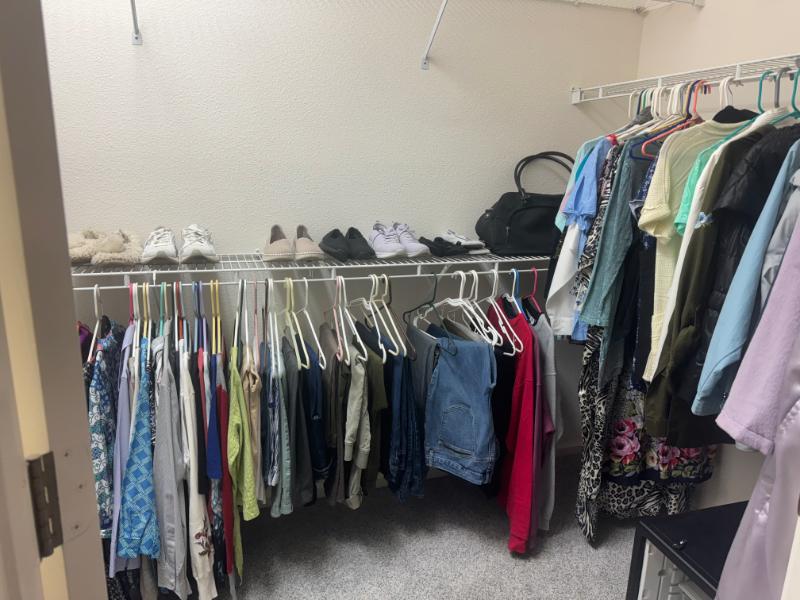 Sale Photo Thumbnail #19