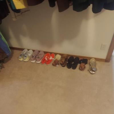 Sale Photo Thumbnail #125