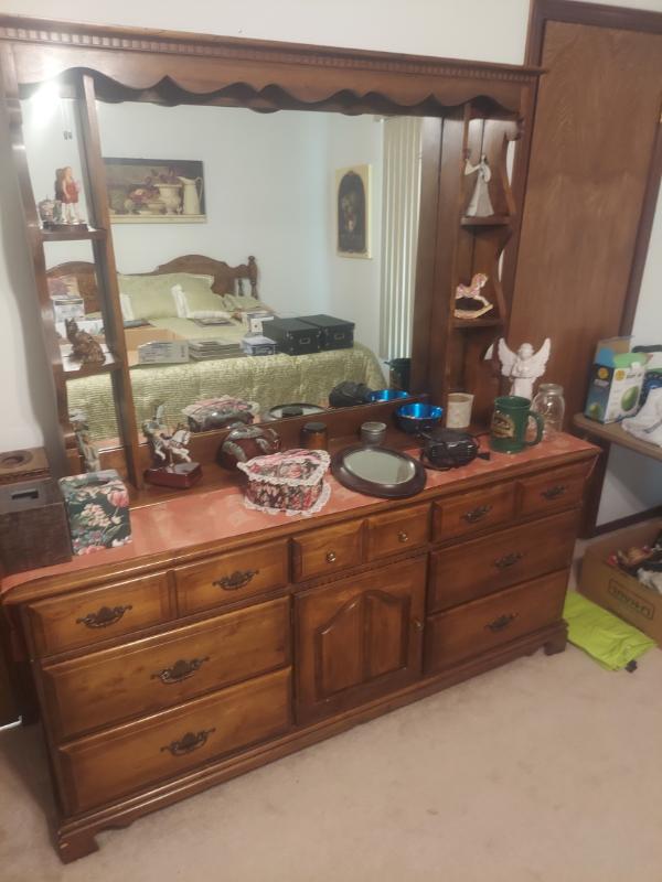 Sale Photo Thumbnail #160