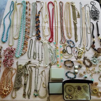 Sale Photo Thumbnail #156