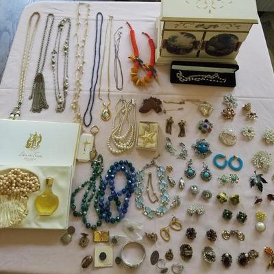 Sale Photo Thumbnail #159