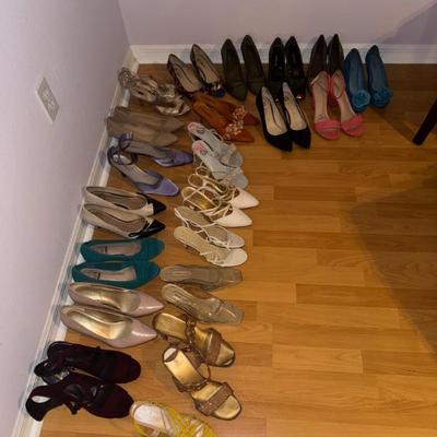 Sale Photo Thumbnail #113