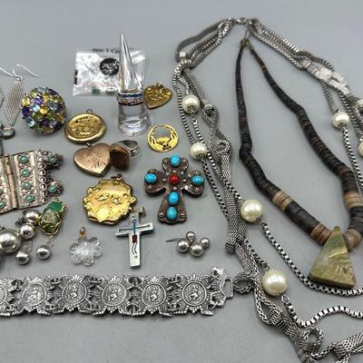 Glittering & Artisanal Costume Jewelry