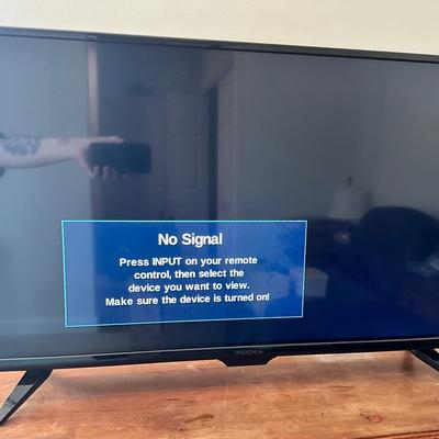 Insignia 22in LED tv On Stand