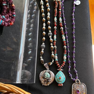 Sale Photo Thumbnail #94