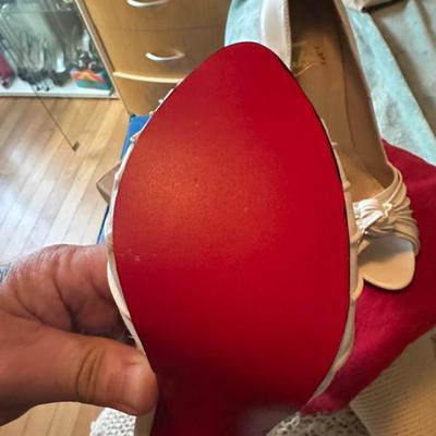 Sale Photo Thumbnail #189