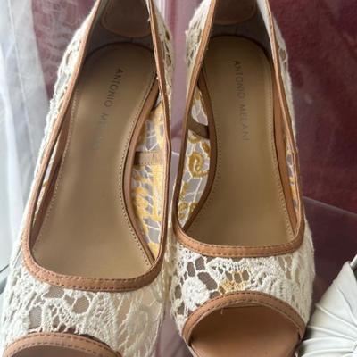 Sale Photo Thumbnail #152