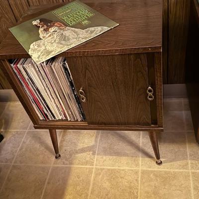 Sale Photo Thumbnail #171