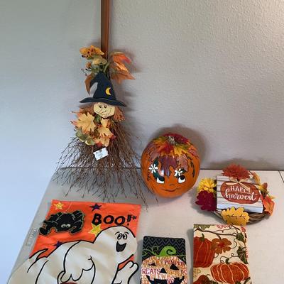 Fall Lot - Towels, Decorative Plastic Pumpkin, Witchy Broom