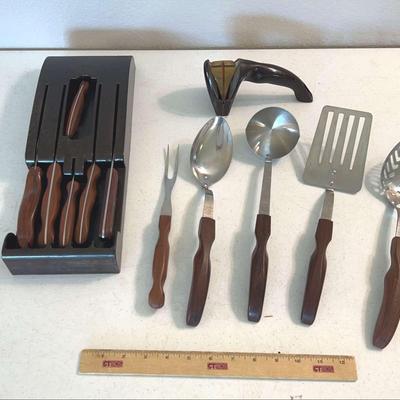 Cutco Knife Set Wall Mount + Utensils 