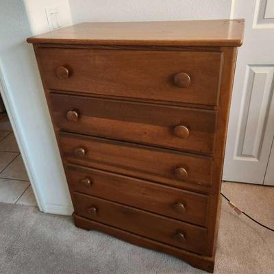 Vintage Solid Wood 5-Drawer Dresser - 30x16x42"