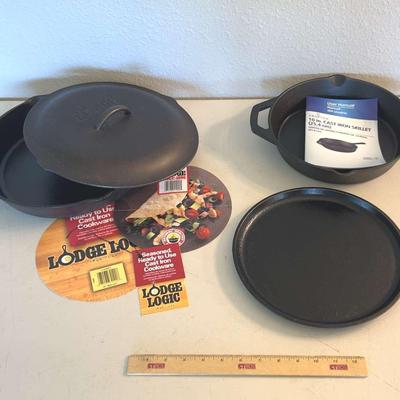 Lodge & Crofton Cast Iron Skillets 
