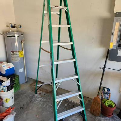 Werner 8' 225lb Capacity Stepladder
