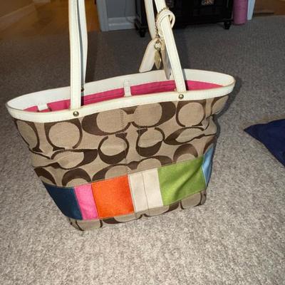 Sale Photo Thumbnail #231