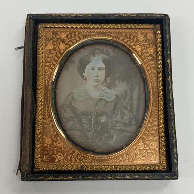 Daguerreotype woman in half case