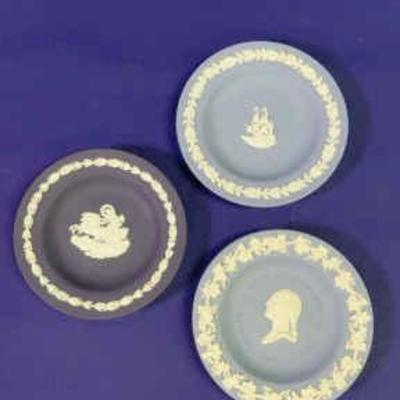 Wedgwood sweet dish trio