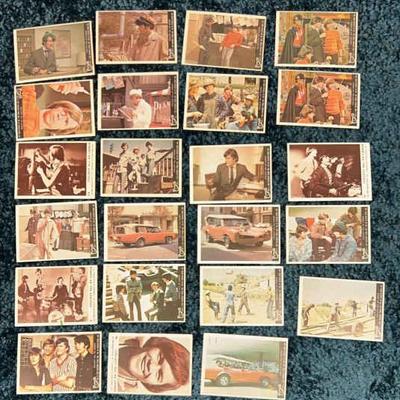 The monkees 23 collectors cards