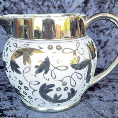Wedgwood Etruria & Barlaston Silver Luster Small Pitcher Creamer Vintage Jug 