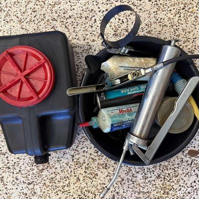 Grease Gun And Oil Change Kit With Assorted Lubricants