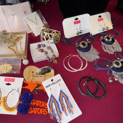 Sale Photo Thumbnail #162