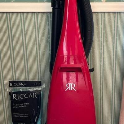 Riccar “Vibrance” Household Vacuum Cleaner 