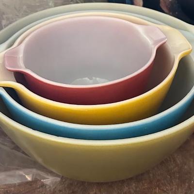 Sale Photo Thumbnail #135: Bowls