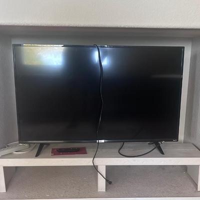 Sale Photo Thumbnail #69: Television (TV)