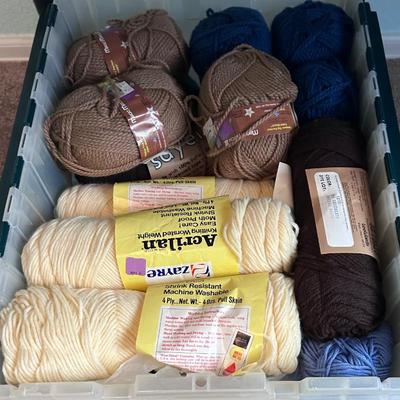 Sale Photo Thumbnail #51: Yarn