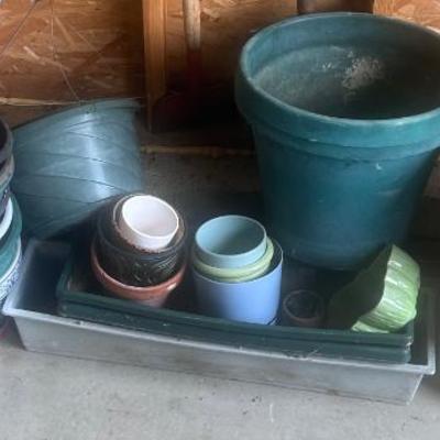 Sale Photo Thumbnail #74: Planting Pots