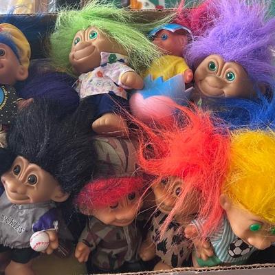 Sale Photo Thumbnail #164: Trolls 