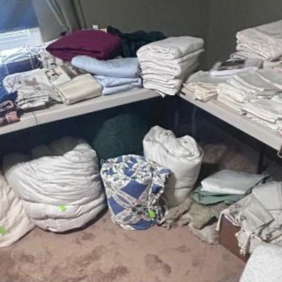 bedding and linens 