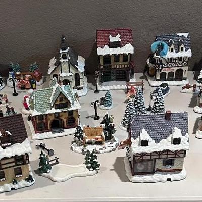 Holiday Village 
