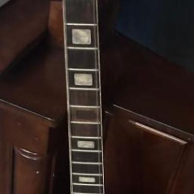 Electric Guitar 